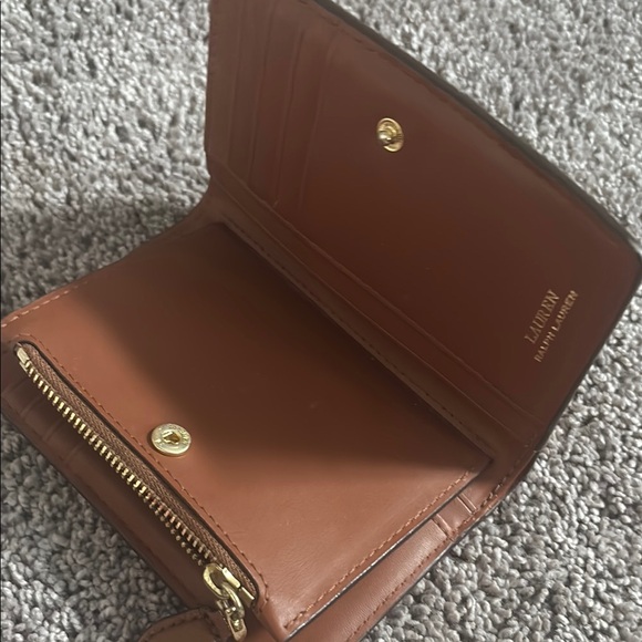Ralph Lauren Tan Leather Card Holder - Picture 3 of 3